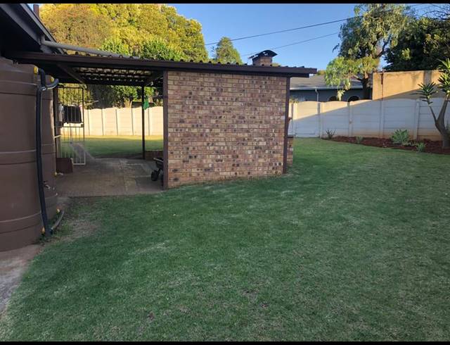 4 BEDROOM HOUSE FOR SALE IN BIRCHLEIGH NORTH